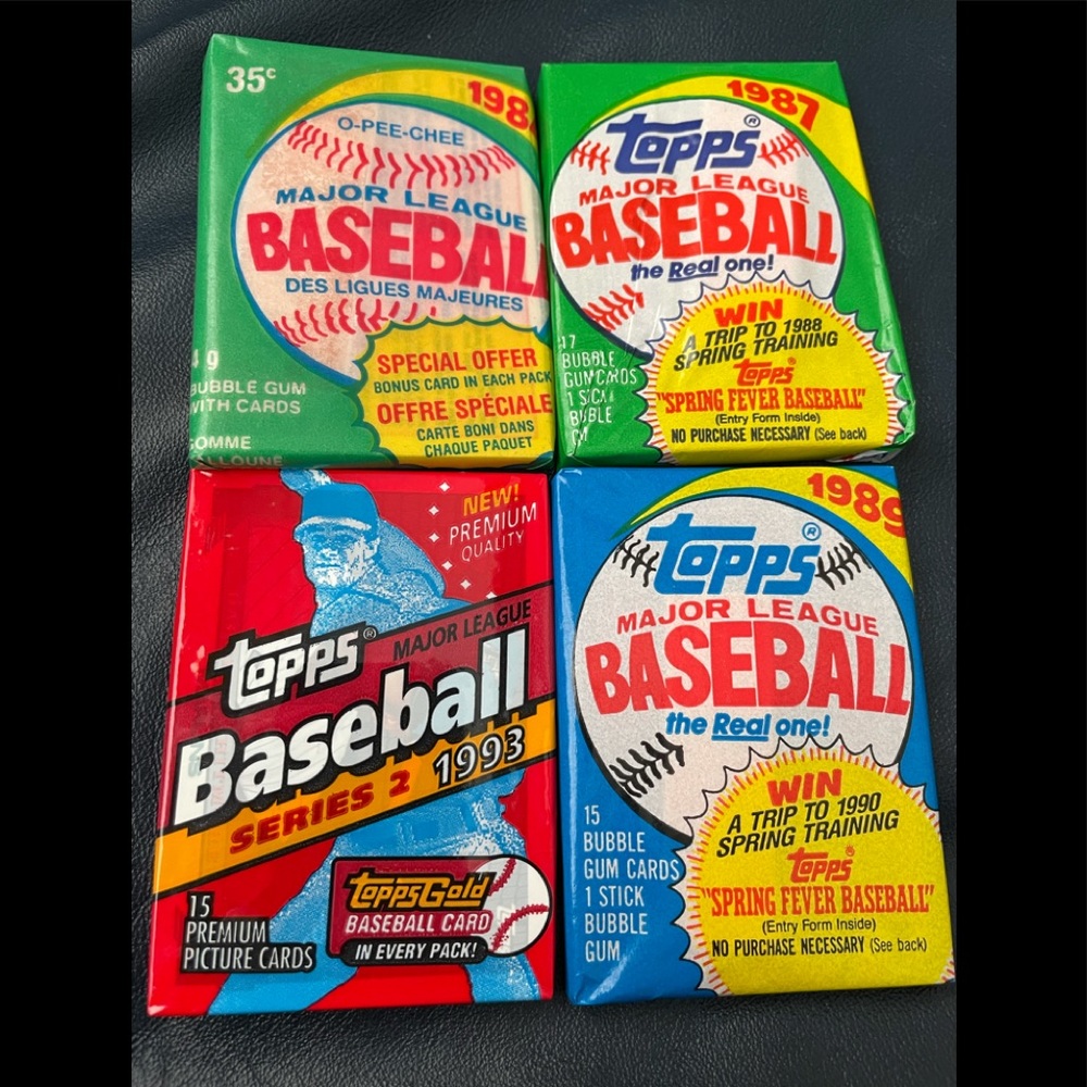 Four Vintage Sealed Unopened Packs Baseball Cards
